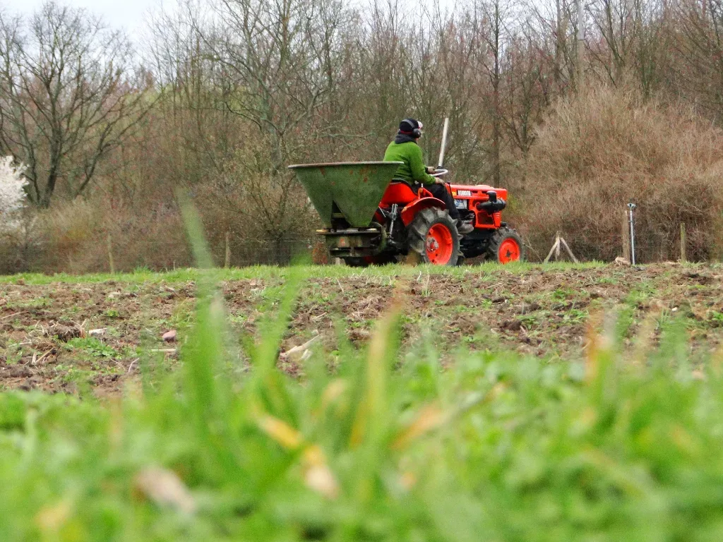 Acker wird vorbereitet